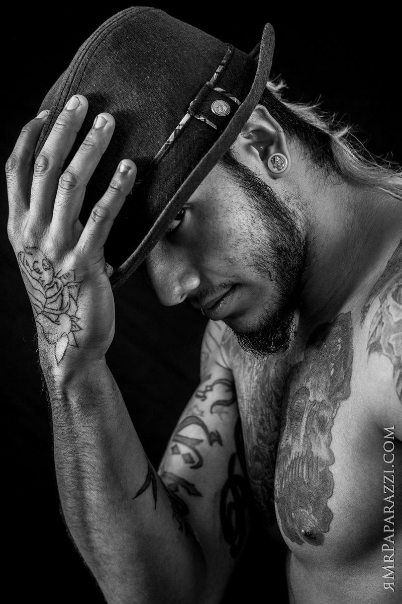 Male model photo shoot of Alexx Love by Mr Paparazzi
