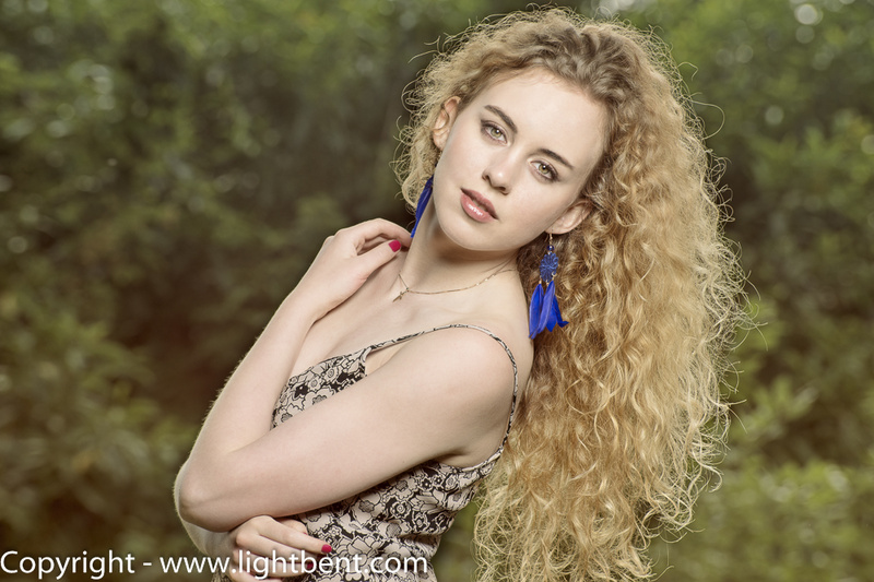 Female model photo shoot of tenderrose