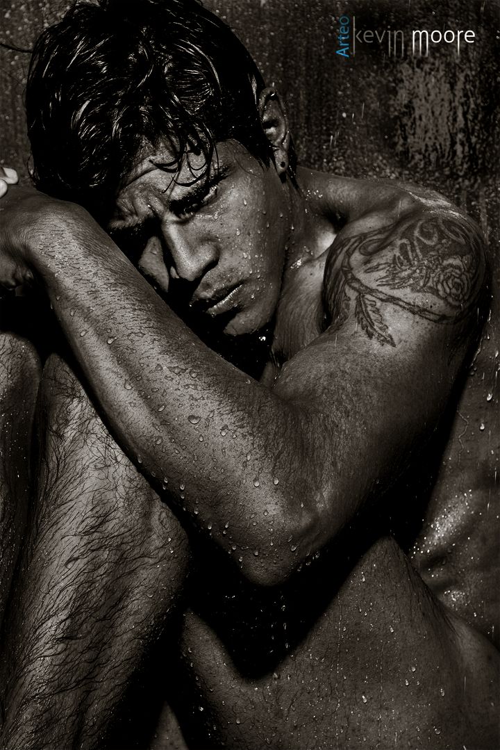Male model photo shoot of Eduardo Salgado by Arteo Photo Kevin Moore in Turin, Italy