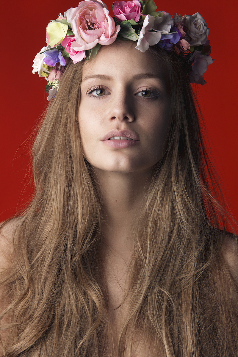 Female model photo shoot of Julia Zolotova Photography