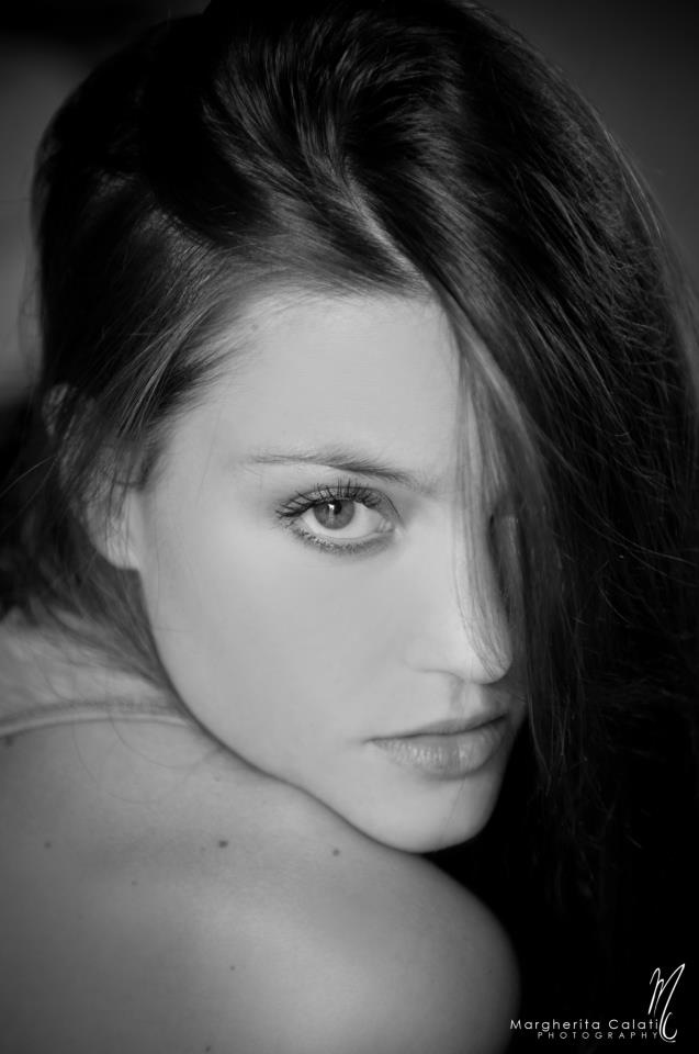 Female model photo shoot of ilaria M