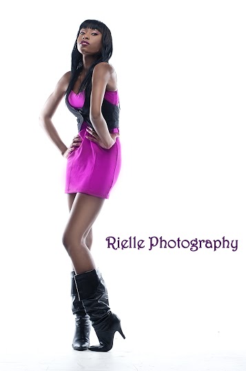 Female model photo shoot of Myhia Francis
