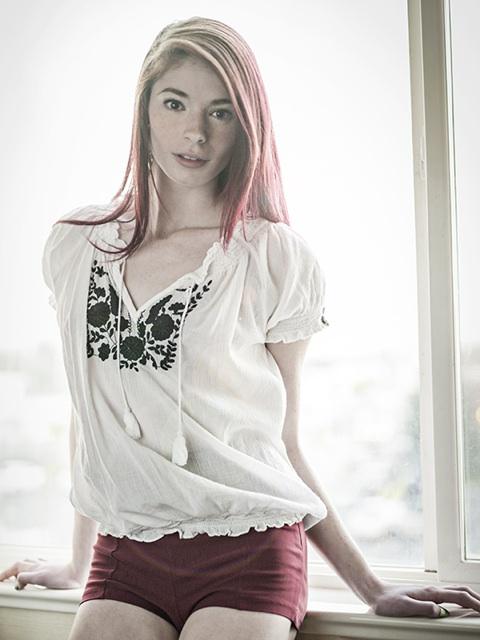 Female model photo shoot of ChayseAllysan
