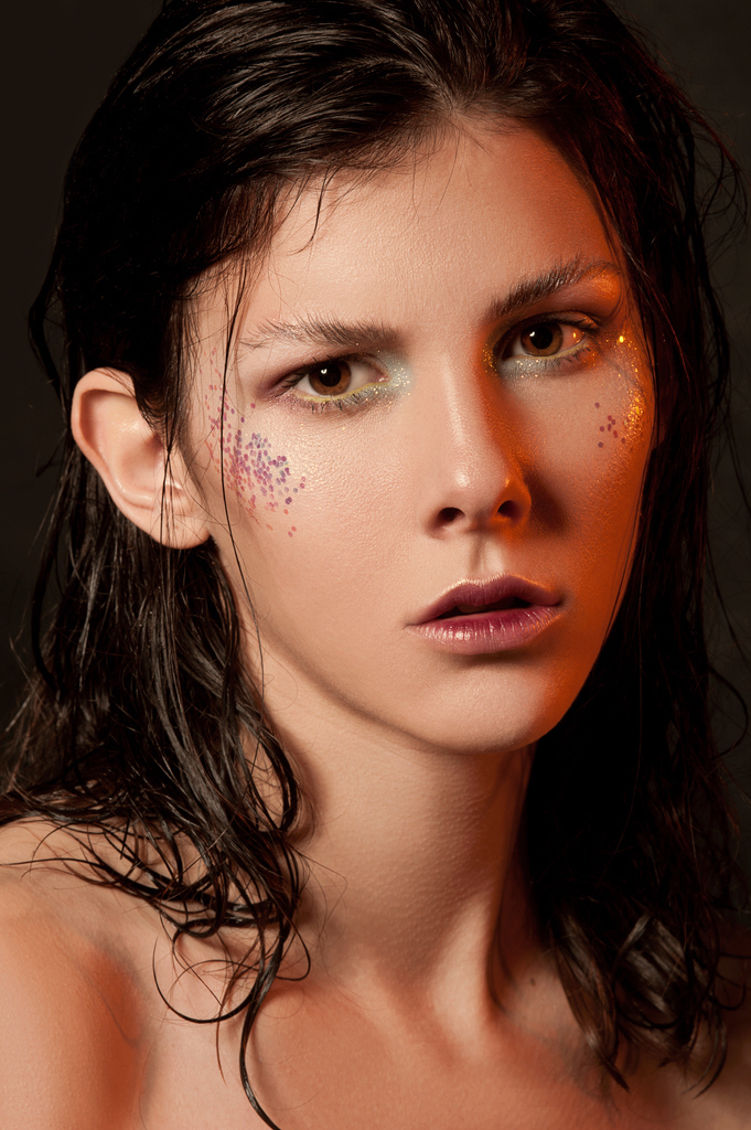 Female model photo shoot of Yael by Damien Mohn