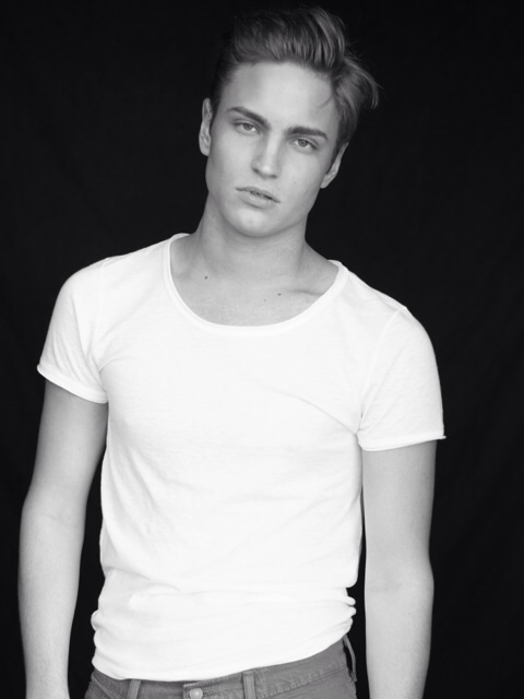 Male model photo shoot of Tanner Birdwell