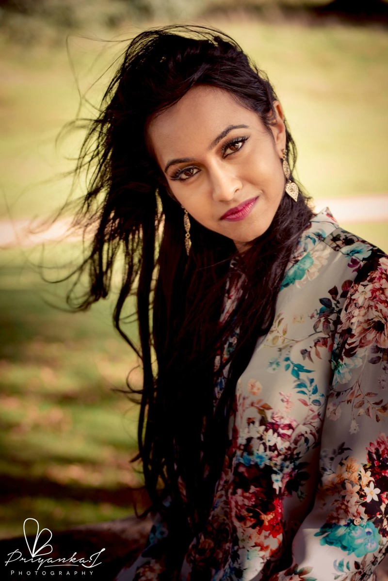Female model photo shoot of divya_kaj