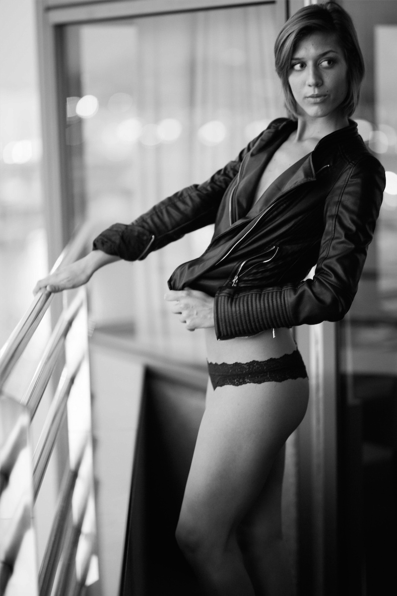 Female model photo shoot of Claire Cook by Rafael Paris