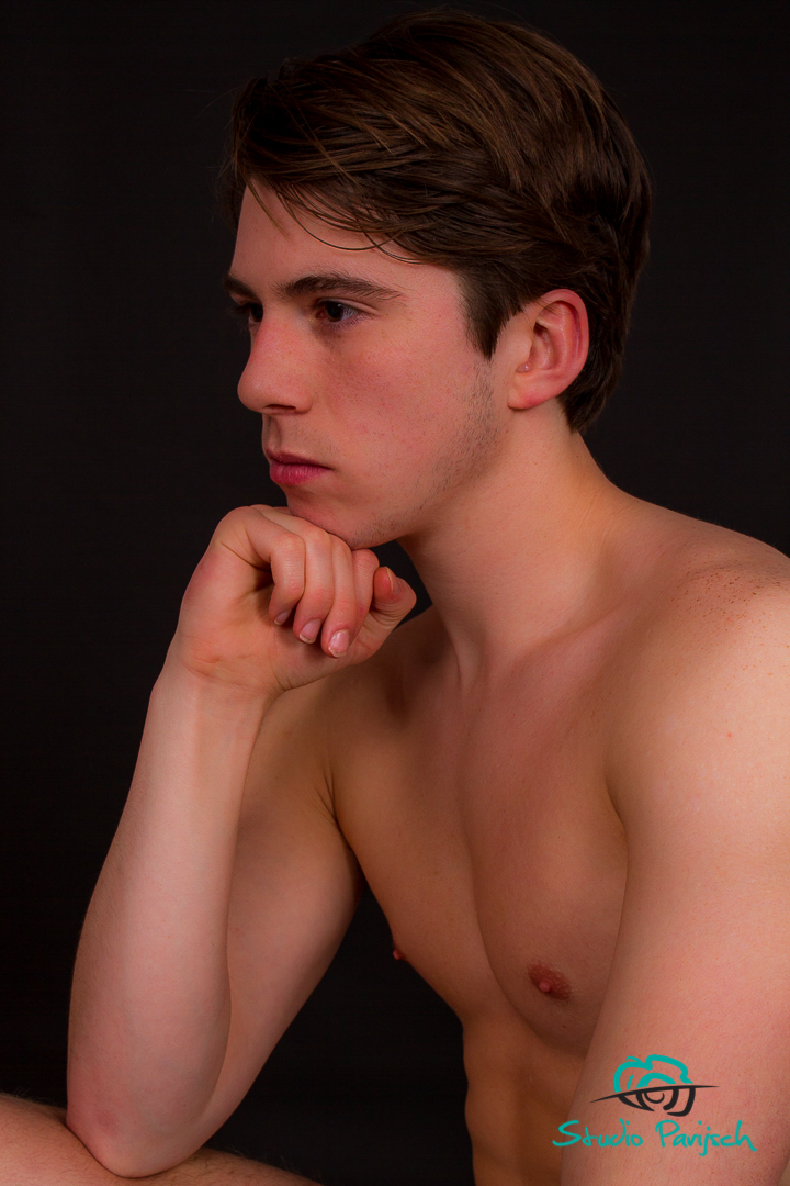 Male model photo shoot of Studio-Parijsch