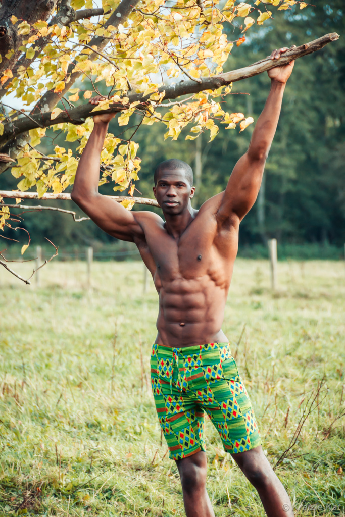 Male model photo shoot of Emeka Lawrence