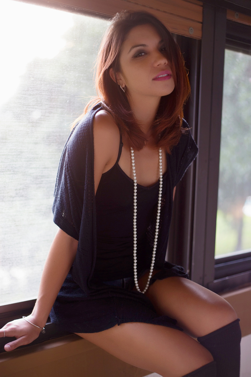 Female model photo shoot of Dayana Cristina