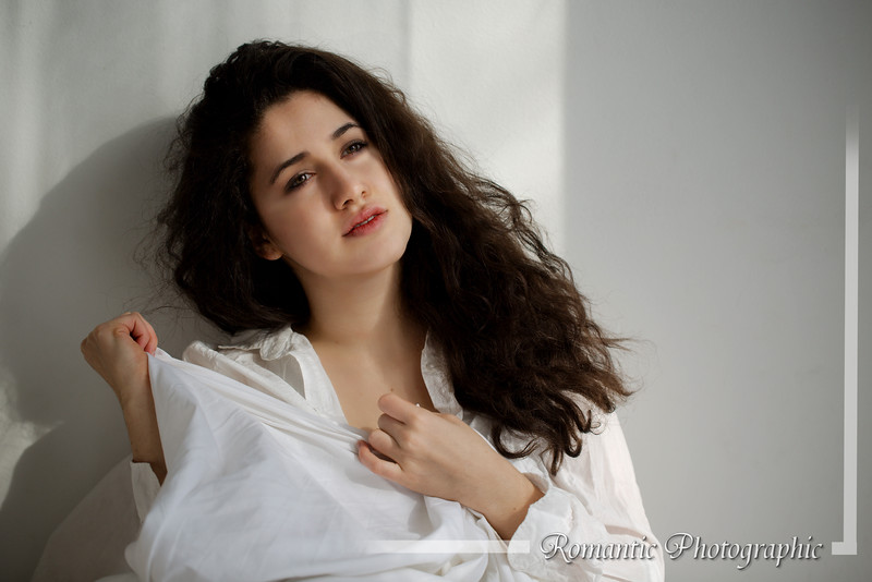 Female model photo shoot of LauraLou