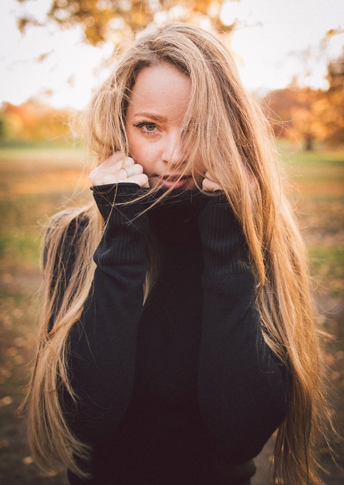 Female model photo shoot of Leighamber
