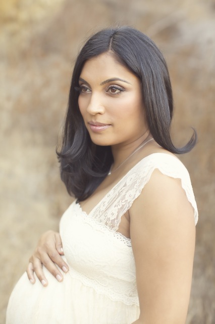 Female model photo shoot of Nayari Navas