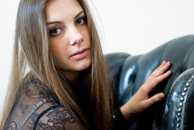 Female model photo shoot of Luisa Menzen