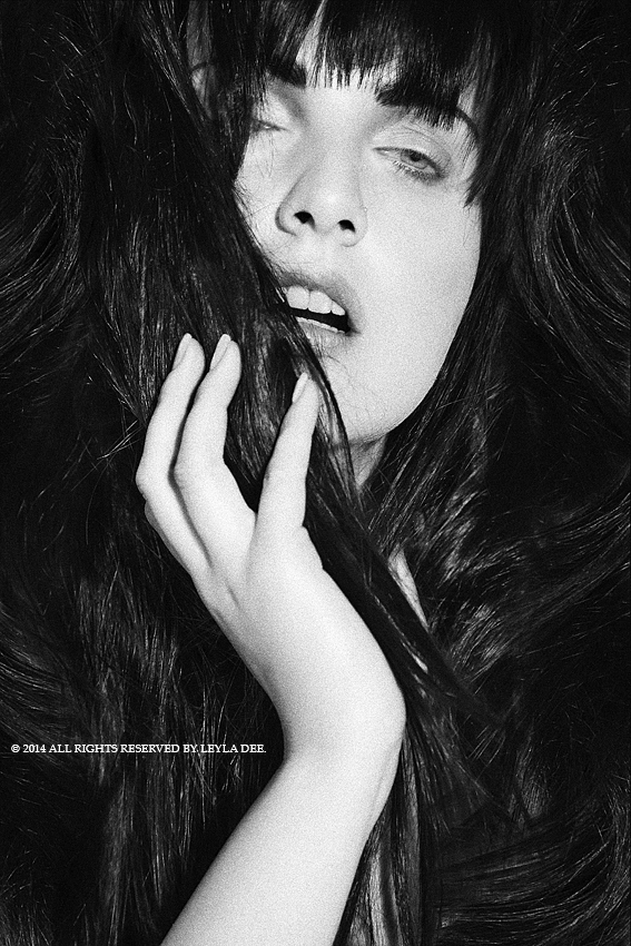 Female model photo shoot of Mandy Violetta