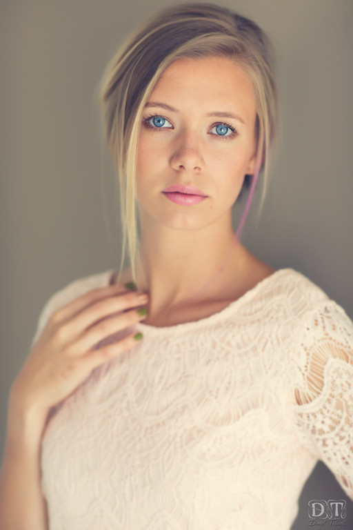 Female model photo shoot of Chloe R by donte tidwell