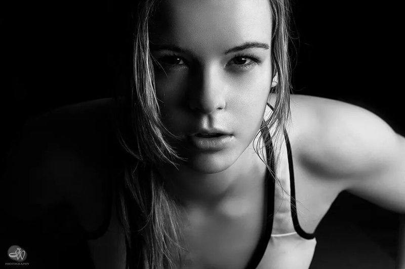 Female model photo shoot of EricaBei