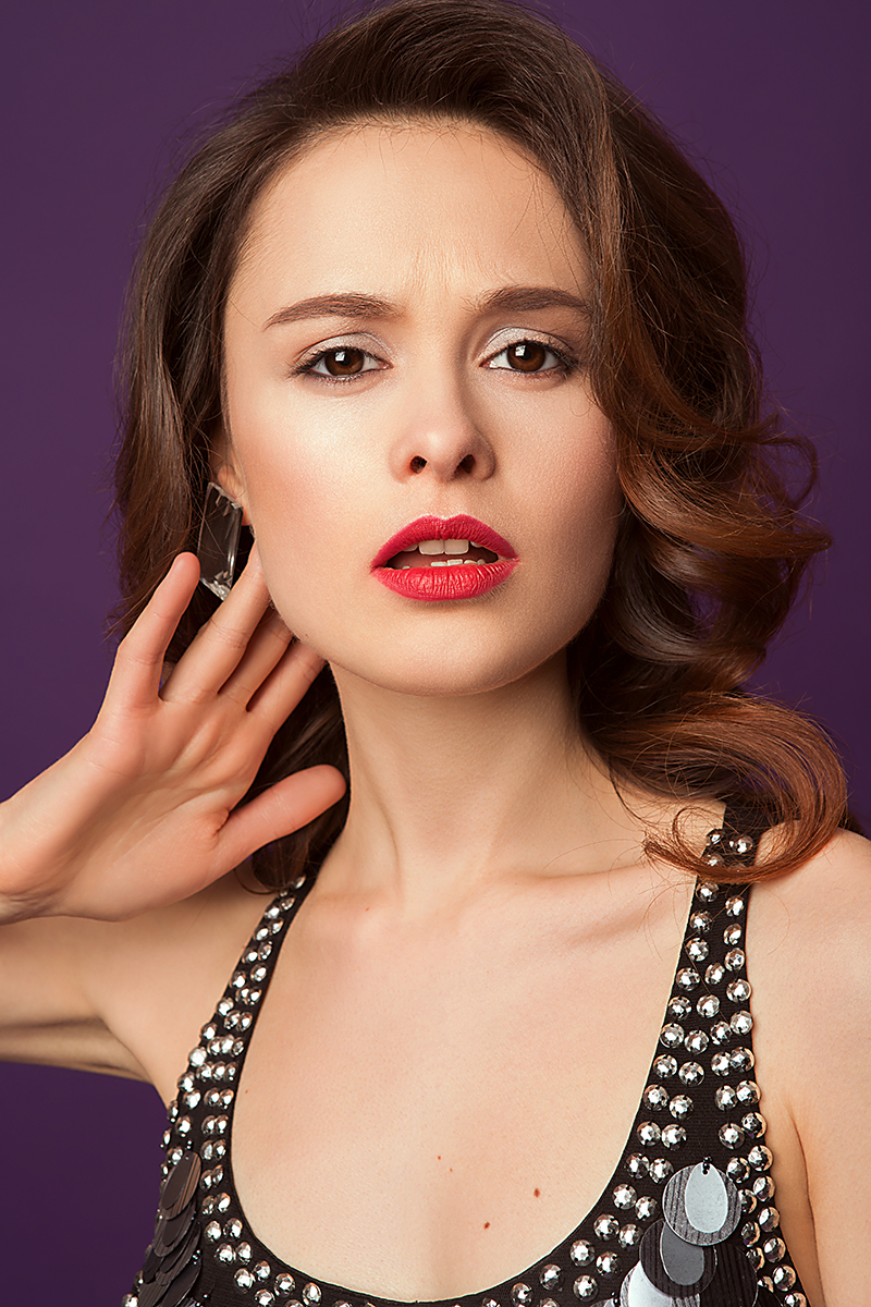 Female model photo shoot of Yuliya Parfenova