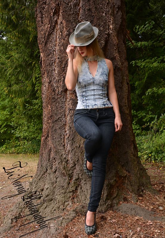 Female model photo shoot of Marcee Mickelle by Ti Oakva Art Creation  in Tacoma, WA