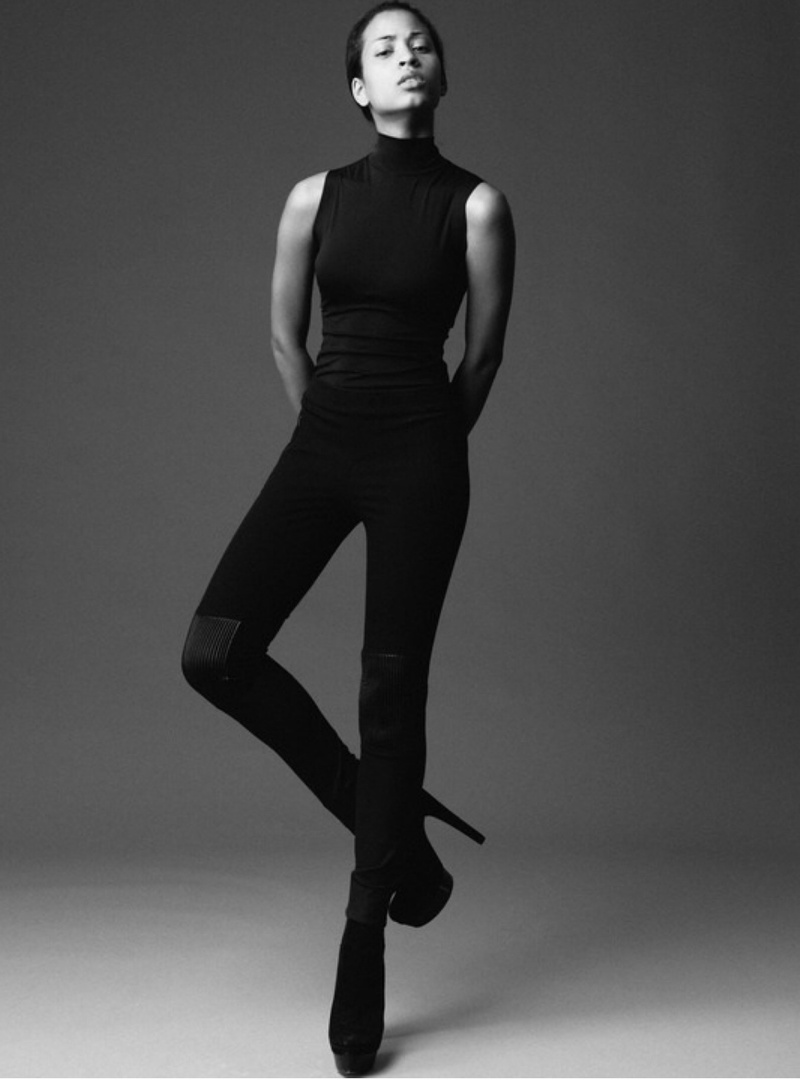 Female model photo shoot of Dana Nic