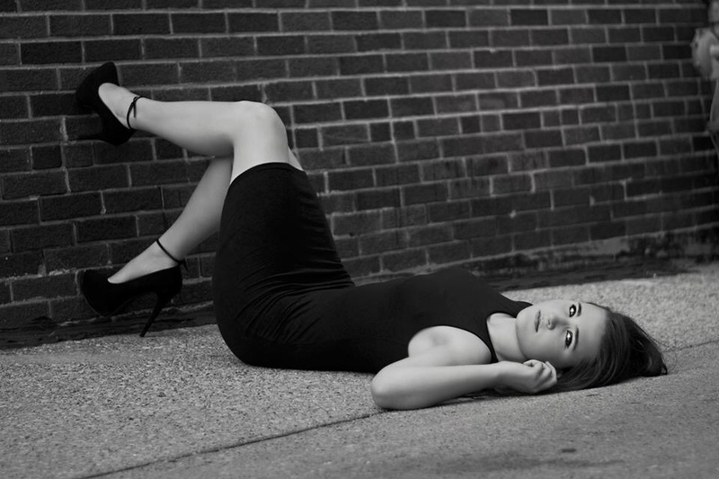 Female model photo shoot of Sloan Delany