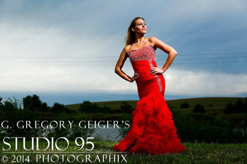 Female model photo shoot of Linnea Stupka by Gregory - GCUI