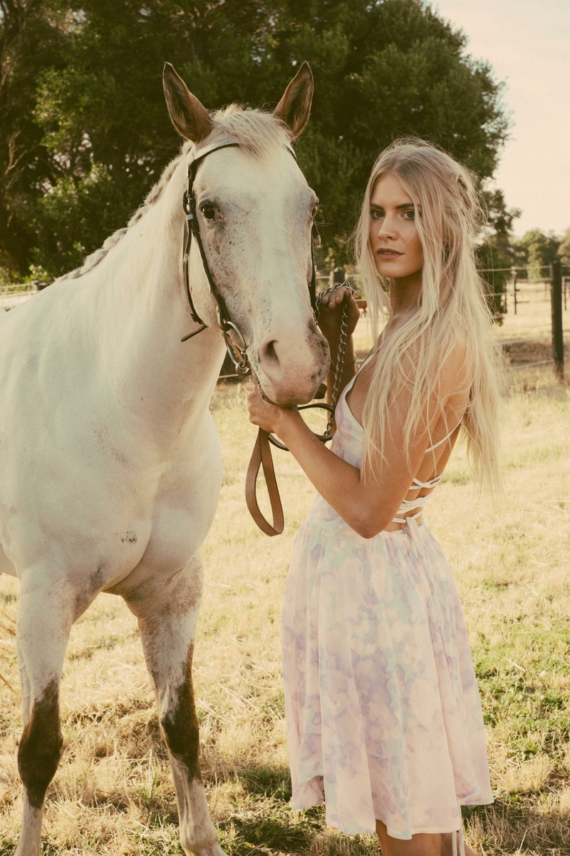 Female model photo shoot of chrissie_bergmann in Western Australia