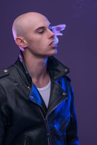 Male model photo shoot of BrandonLeezyy in East Los Angeles