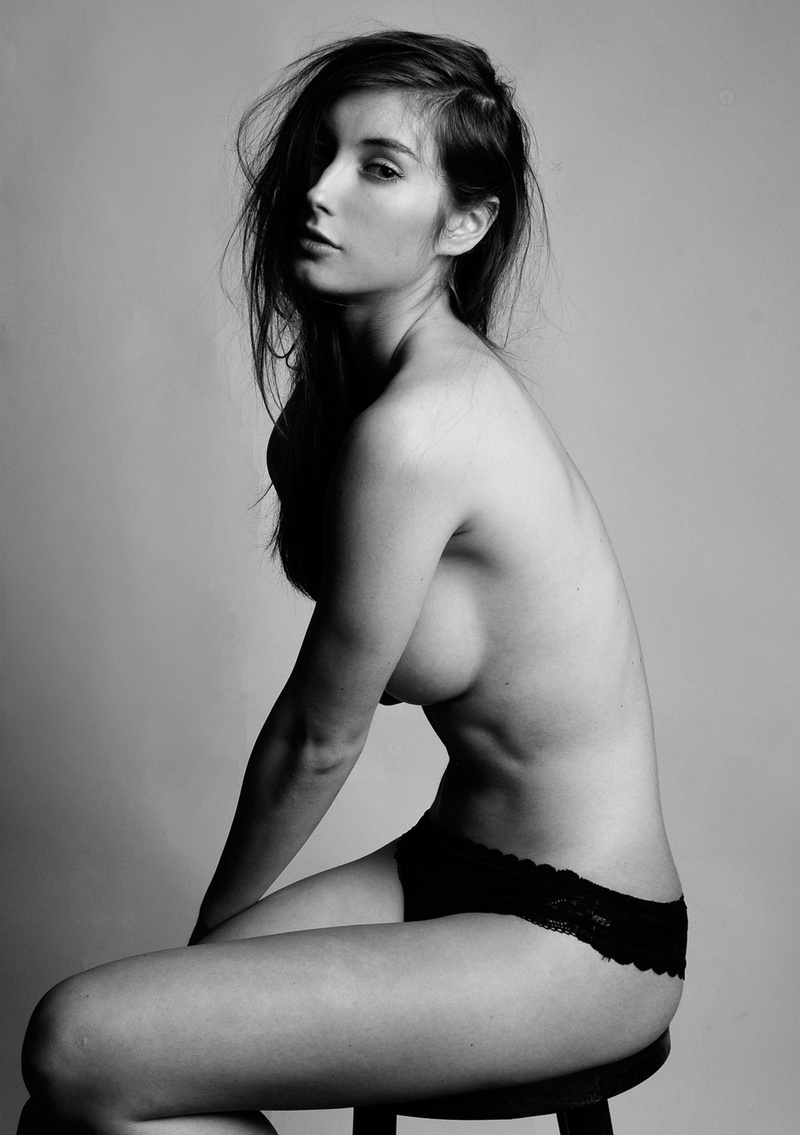 Female model photo shoot of Emily Marlena