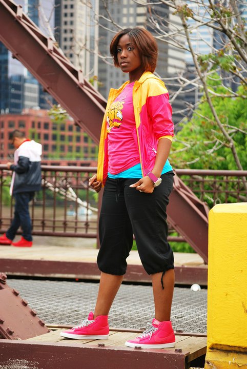 Female model photo shoot of Fahtima in Downtown Chicago