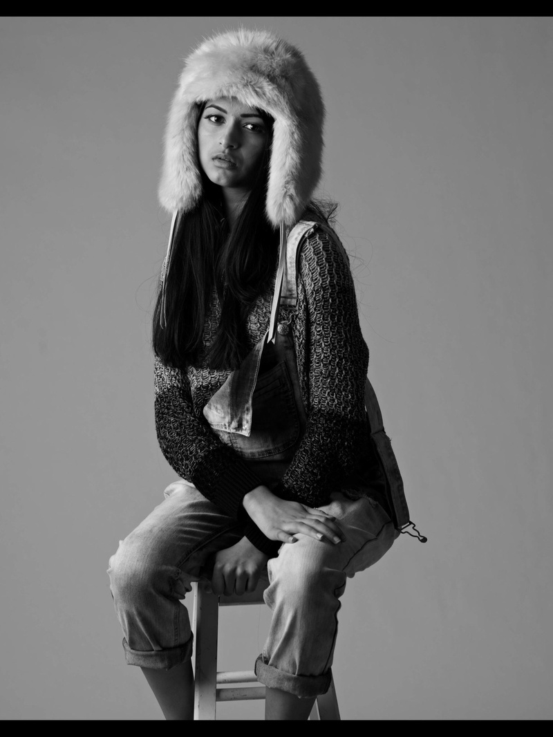 Female model photo shoot of Ayesha K