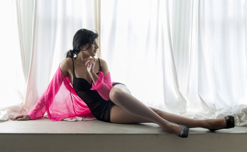 Female model photo shoot of Sarai Atais by HMD Fotography in San Francisco