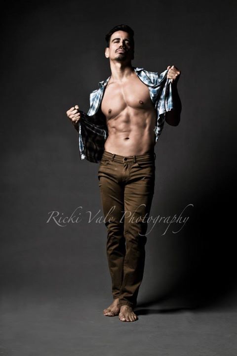 Male model photo shoot of Lorenzo Diaz in Gold Coast