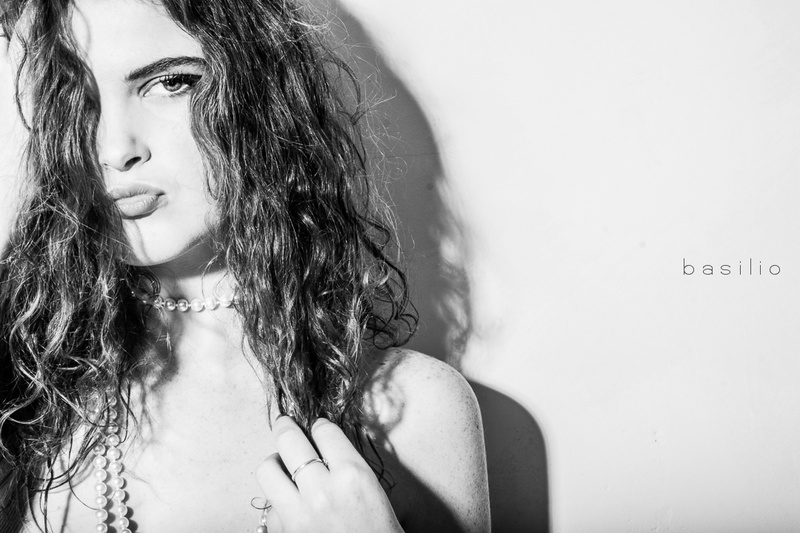 Female model photo shoot of Lindsey Jane  by Basilio Photography