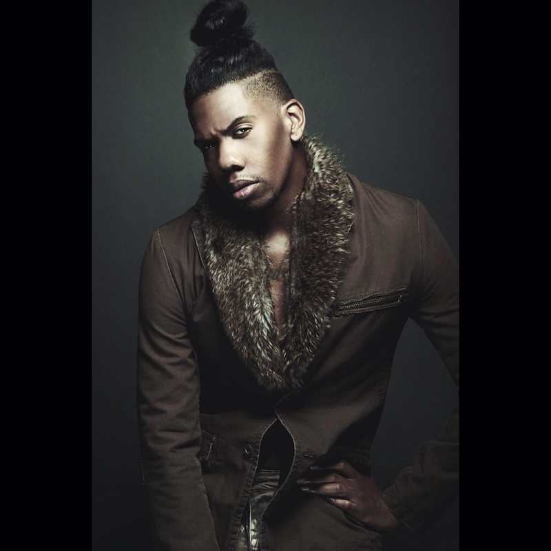 Male model photo shoot of Mikee Roxx