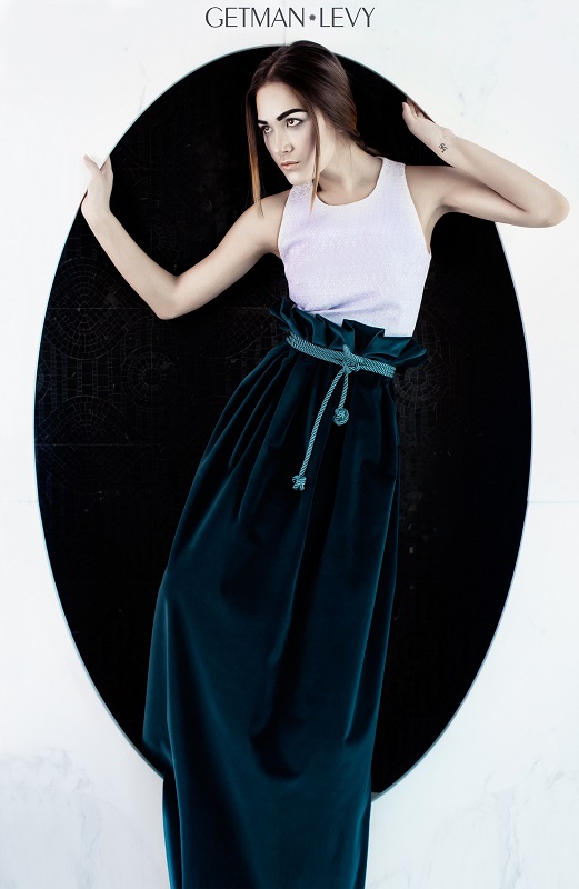 Female model photo shoot of Venus Tyan 
