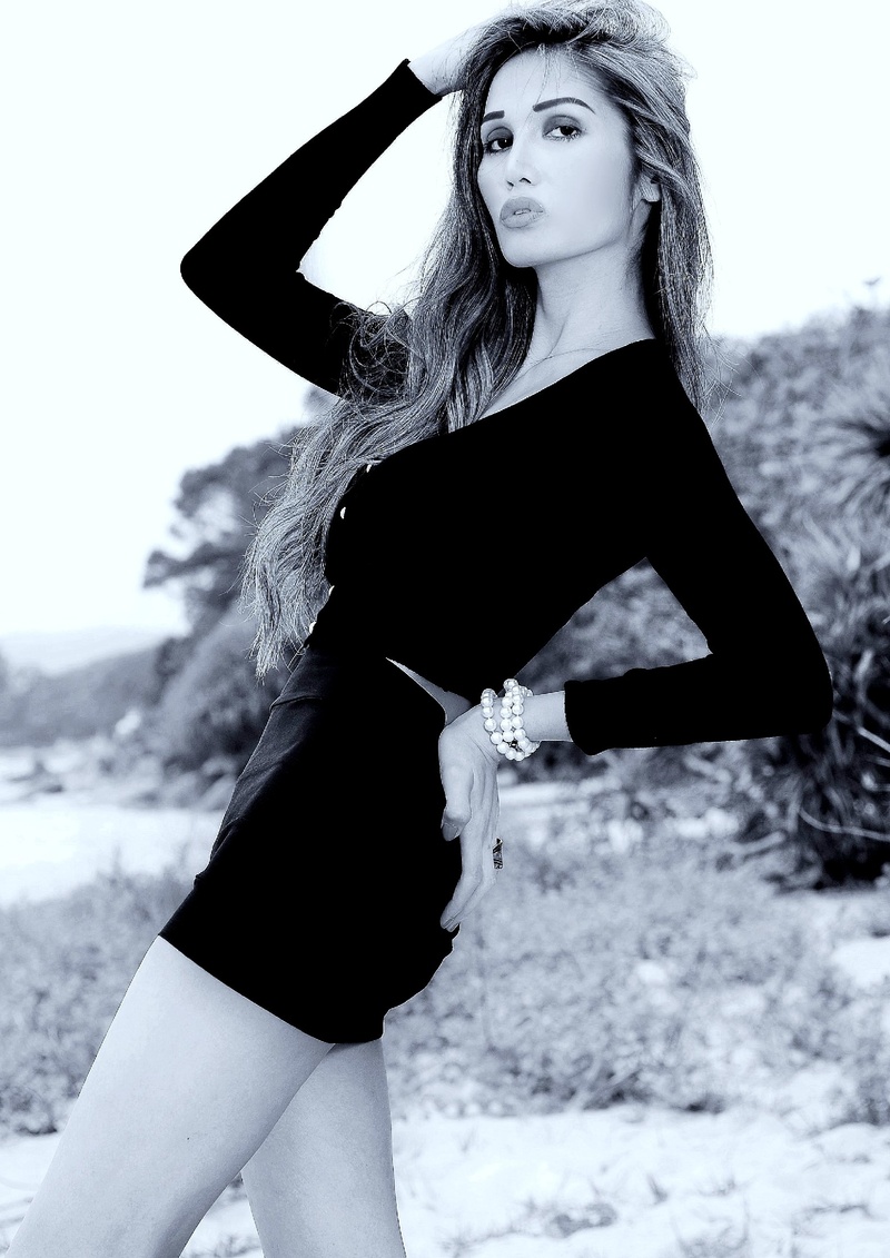 Female model photo shoot of Maria Antonia Vittali