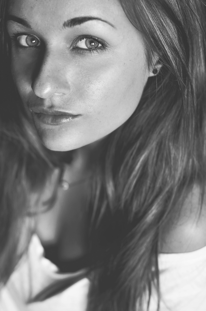 Female model photo shoot of ValeryVladimirova