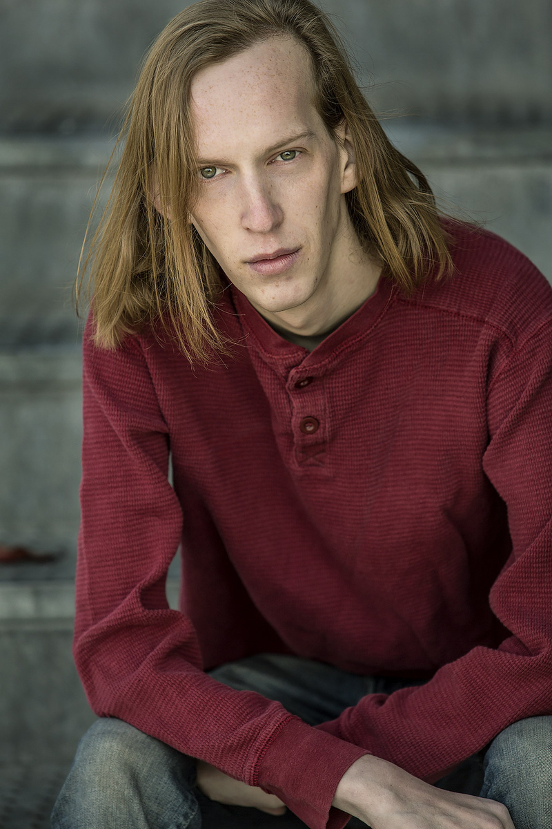 Male model photo shoot of Jason Wixom