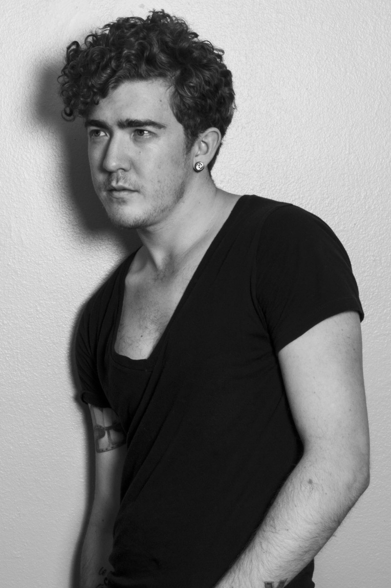 Male model photo shoot of Jonathan Arthur