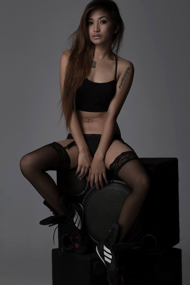 Female model photo shoot of Angell Sue