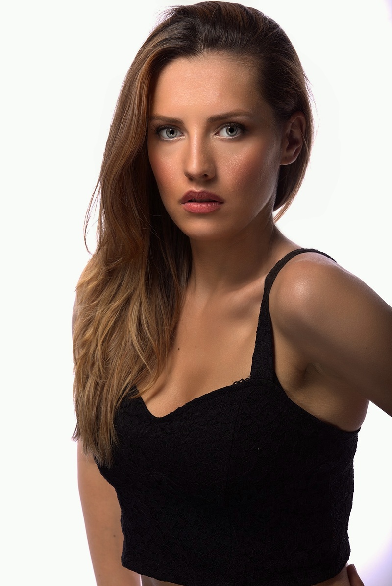 Female model photo shoot of lauraduca