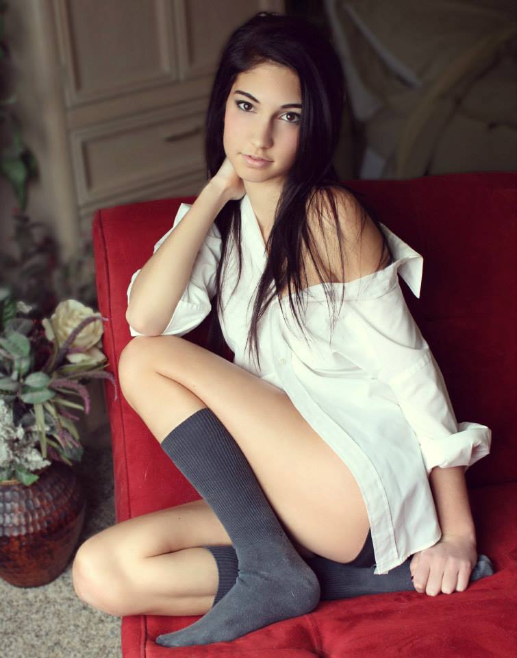 Female model photo shoot of LexieCapello