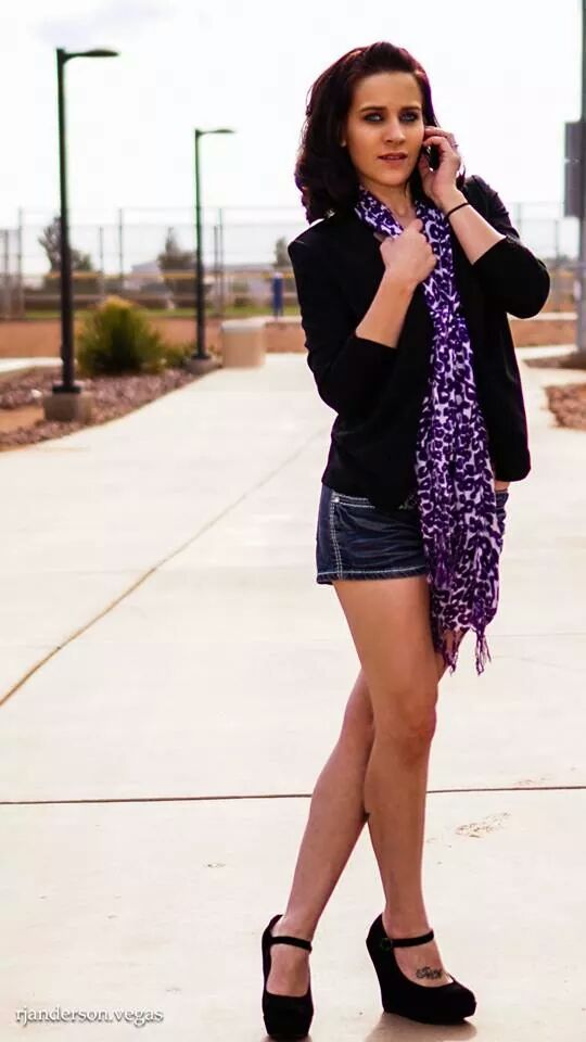 Female model photo shoot of Dianna DeMott in Las Vegas, NV
