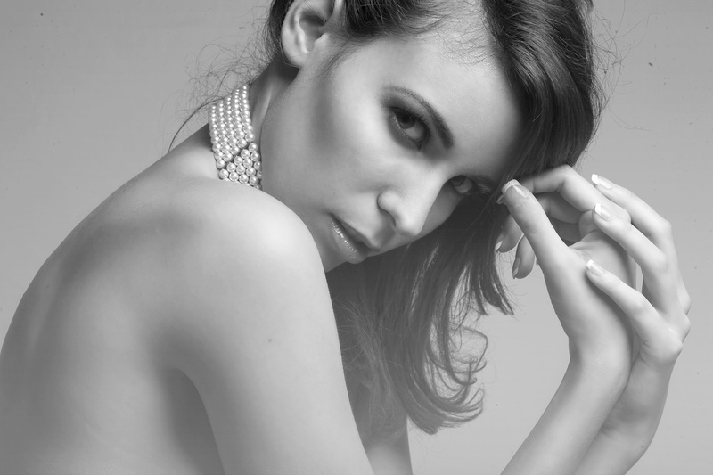Female model photo shoot of Tiffany McLeod by Anthony chg