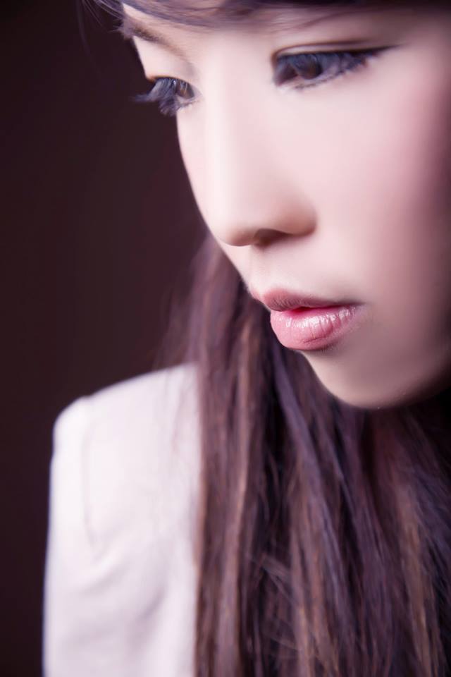 Female model photo shoot of Ren jy