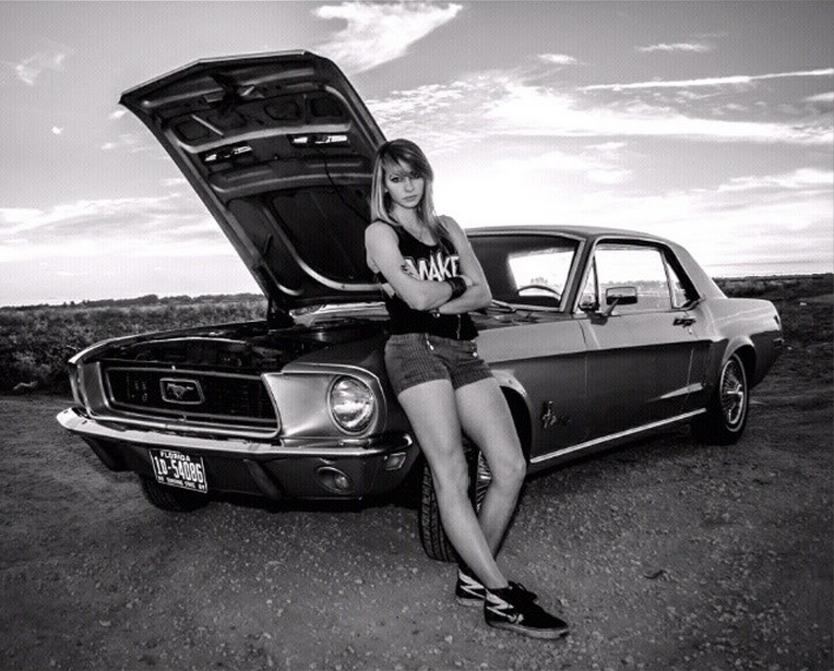 Female model photo shoot of FineArtChik by Hernan Corredor in Miami, Fl.
