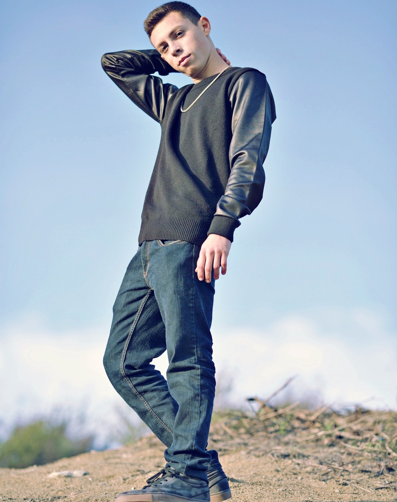 Male model photo shoot of dorianwhitney