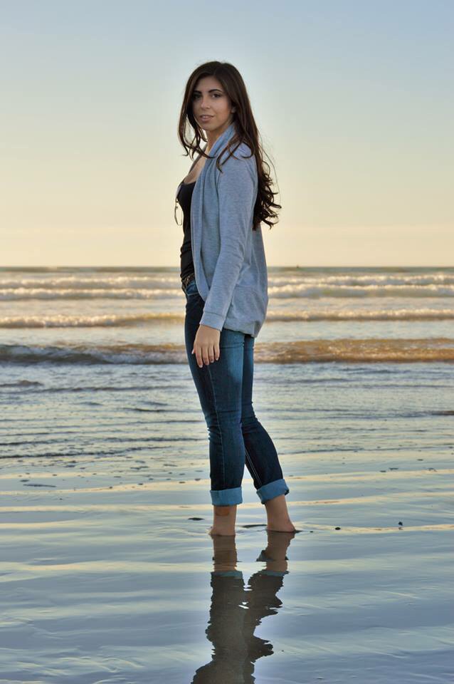 Female model photo shoot of AlexisKay92 in Morro Bay, CA