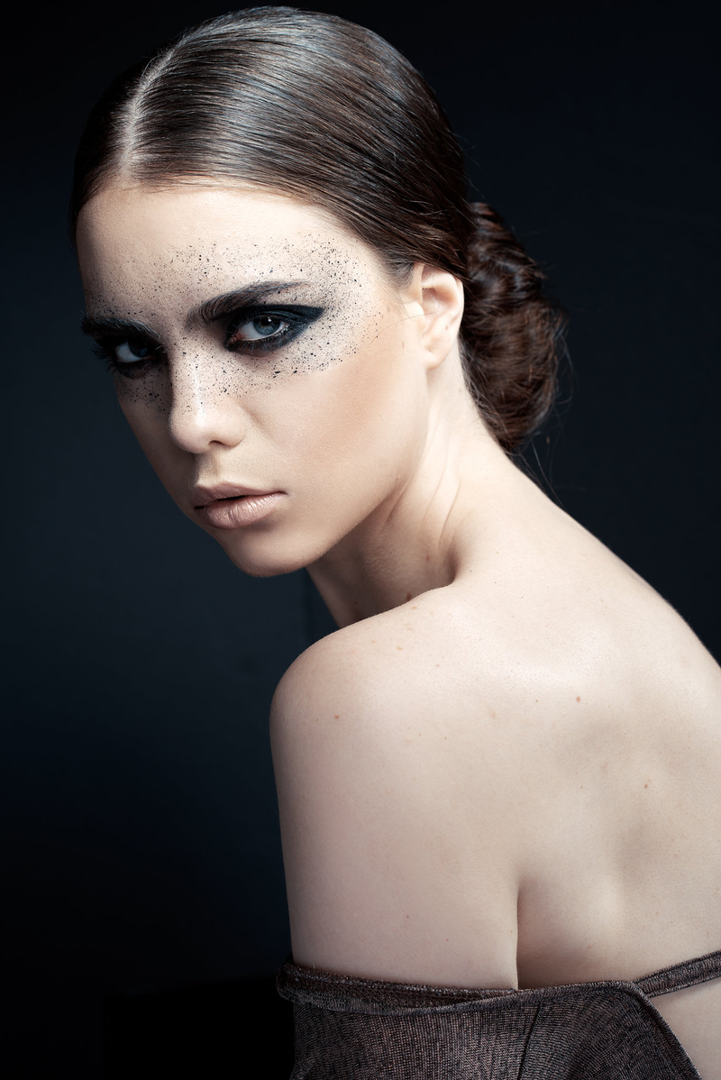 Female model photo shoot of Zaneartistry